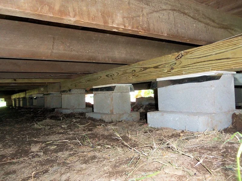Pier and beam foundation repair in a crawl space in Amarillo, TX